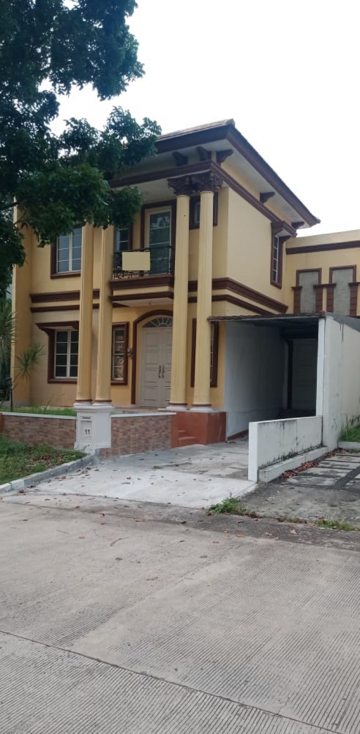 Rumah Disewakan Fully Furnished di Cluster Oakwood Lippo Cikarang